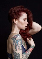 Crimson haired queen