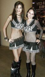 Les salopes ( gothic , emo )