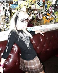 HARD-CORE Gothic Nicole