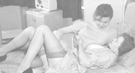 Vintage Lezzies