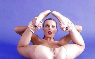 Bare Ballerinas