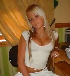Non-naked Facebook bombshells