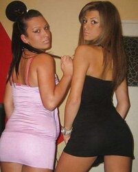 Non-naked Facebook bombshells