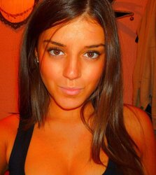 Non-naked Facebook bombshells