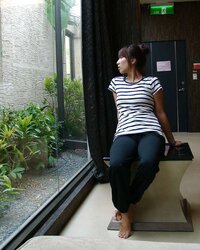 Asian fledgling doing oral job