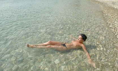 Insane Wifey Gets Humped Outdoors By The Lake