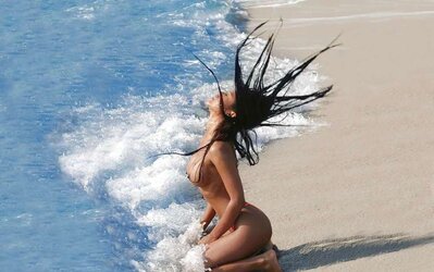 From the Moshe Files: Meantime Back At the Beach