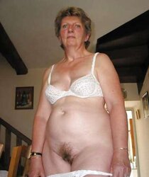Housewives flashing for us