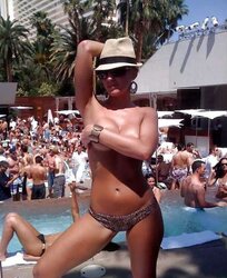 BARE IN LAS VEGAS