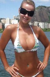 Lola Melnick