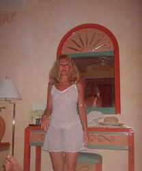 Who dont like mature women