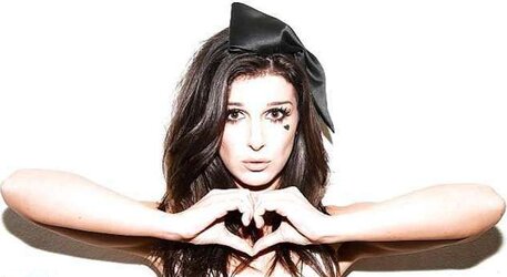 Shenae Grimes