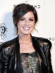 Shenae Grimes