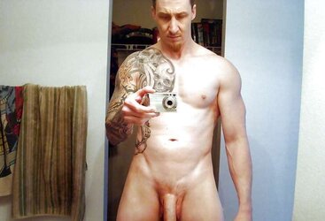 I wrapping my Blk lips around Hefty White dick