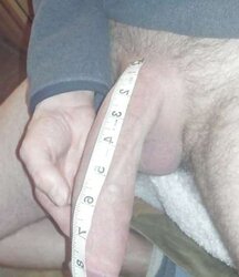 I wrapping my Blk lips around Hefty White dick