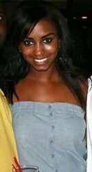 Alicia - 23yo dark-hued fuckslut from Cali