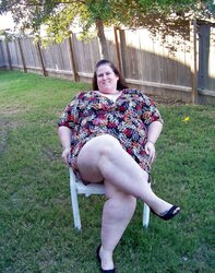 Enormous PLUMPER Honeys Tummy And Bootie