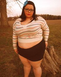 Enormous PLUMPER Honeys Tummy And Bootie