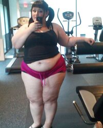 Enormous PLUMPER Honeys Tummy And Bootie
