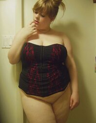 Enormous PLUMPER Honeys Tummy And Bootie