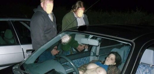 Ehefrauen dienen als Wichsvorlage