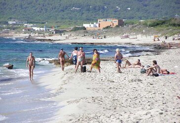 Yam-Sized Hooters at Beach
