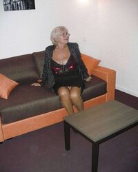 Mature Sweetie - Annick