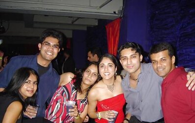 Indians - Pakis - desi chicks partying