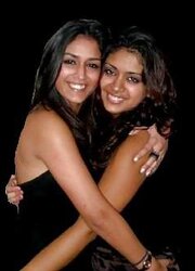 Indians - Pakis - desi chicks partying