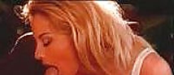 Lexus Locklear, Retro Platinum-Blonde Hottie Sex Industry Star