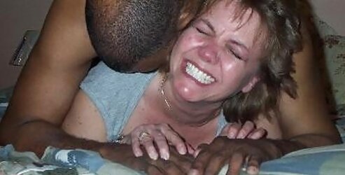 White chicks enjoy ebony man meat