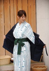 Yuma Asami Beautiful Kimono Cosplay