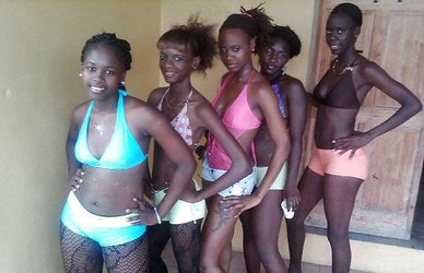 Jiggly Puny Ebony by 972Hotboy.