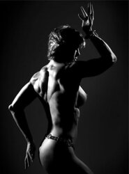 Stunning Muscle Female Olga Kurkulina