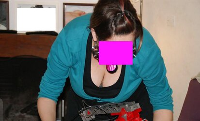 Les gros seins de ma belle-soeur 110E