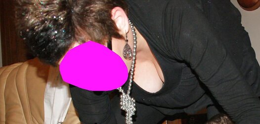 Les gros seins de ma belle-soeur 110E