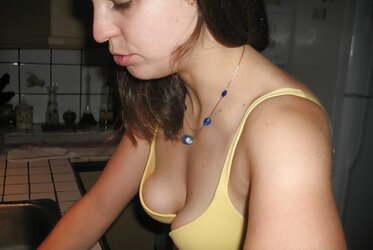 Downblouse - nipple slides