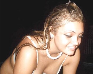 Downblouse - nipple slides