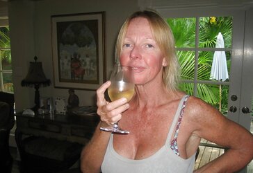 Freckled granny