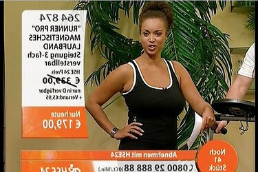 Shopping TV Stunners - Astrid Van Der Staaij