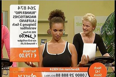 Shopping TV Stunners - Astrid Van Der Staaij