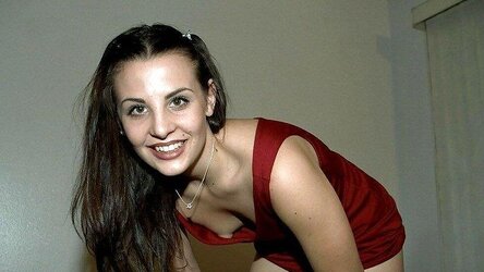 Downblouse Teenager