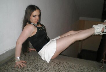 Cool tramp Ani