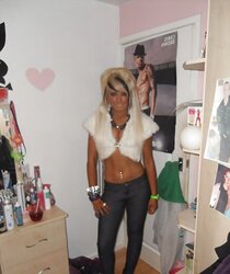 Random muddy british UK chav cocksluts slags and uni beotches