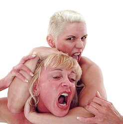 Muscle ginormous blondey dyke dominatrix