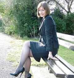 Hotlegs-mature gams and more