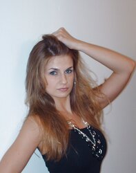 Amanda Torn Denim