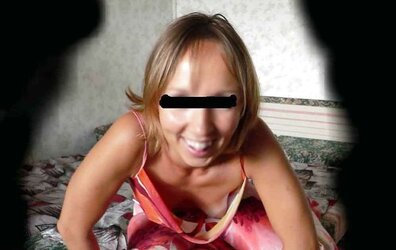 Downblouse Nip Shots