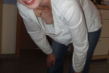 Downblouse Nip Shots