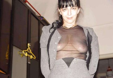 Jaw-Dropping Mature Chick